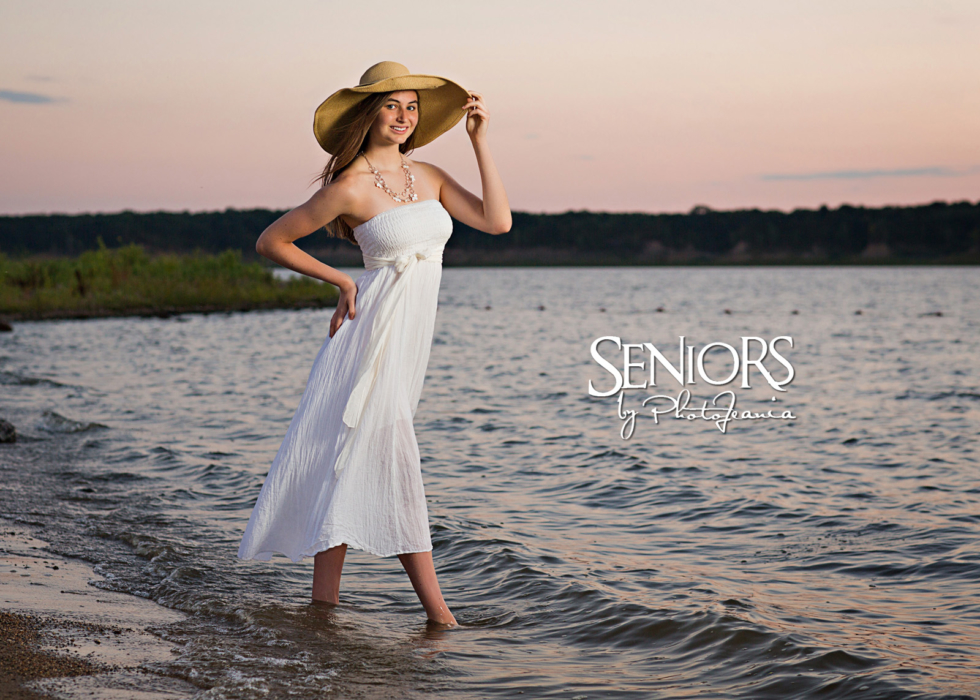 Beach Senior Pictures - Seniors by Photojeania