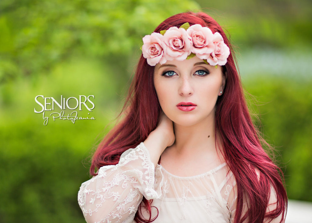 Nature Senior Picture Ideas Flower Headband