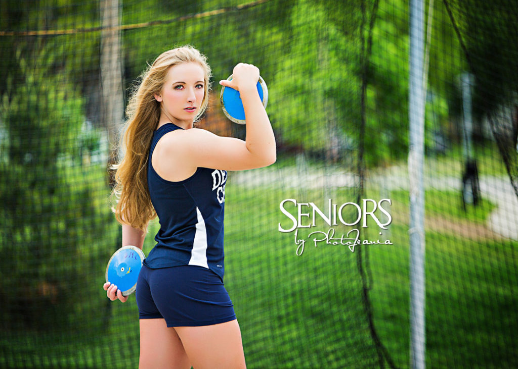 Track Discus Senior Picture Idea - Sports Senior Picture Ideas - Seniors by Photojeania