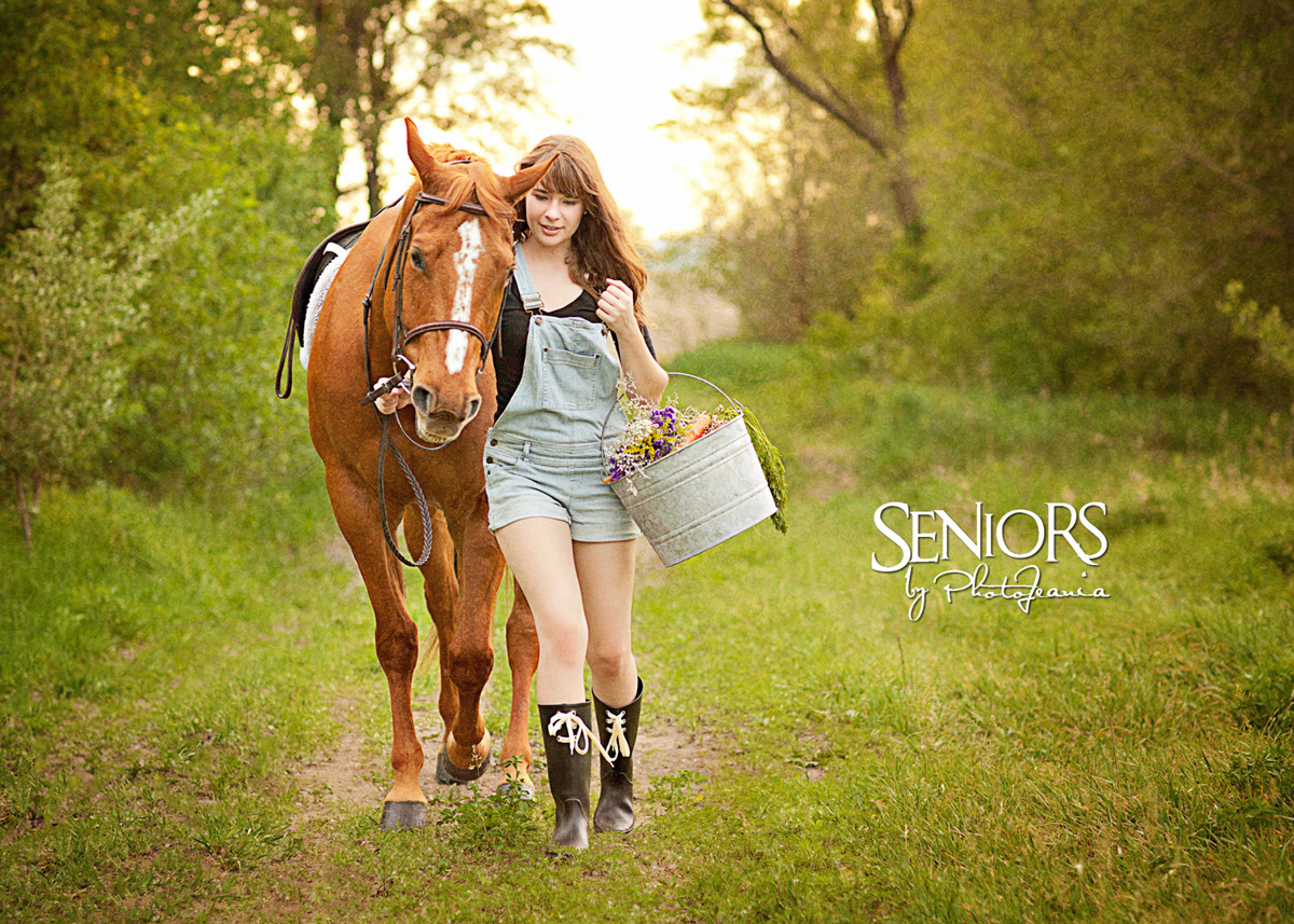 Horse Senior Picture Ideas